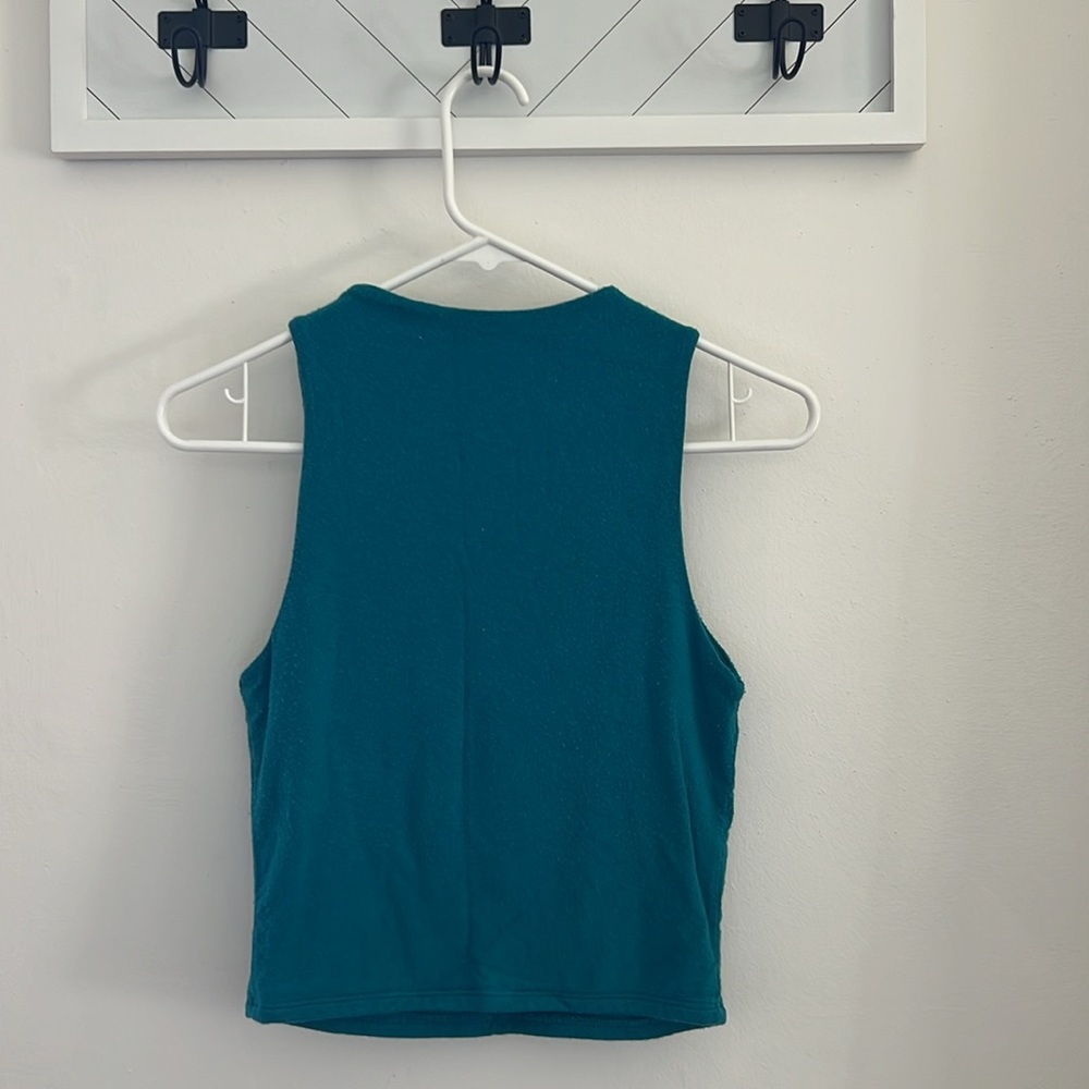 Turquoise Tank Top - Picture 3 of 3